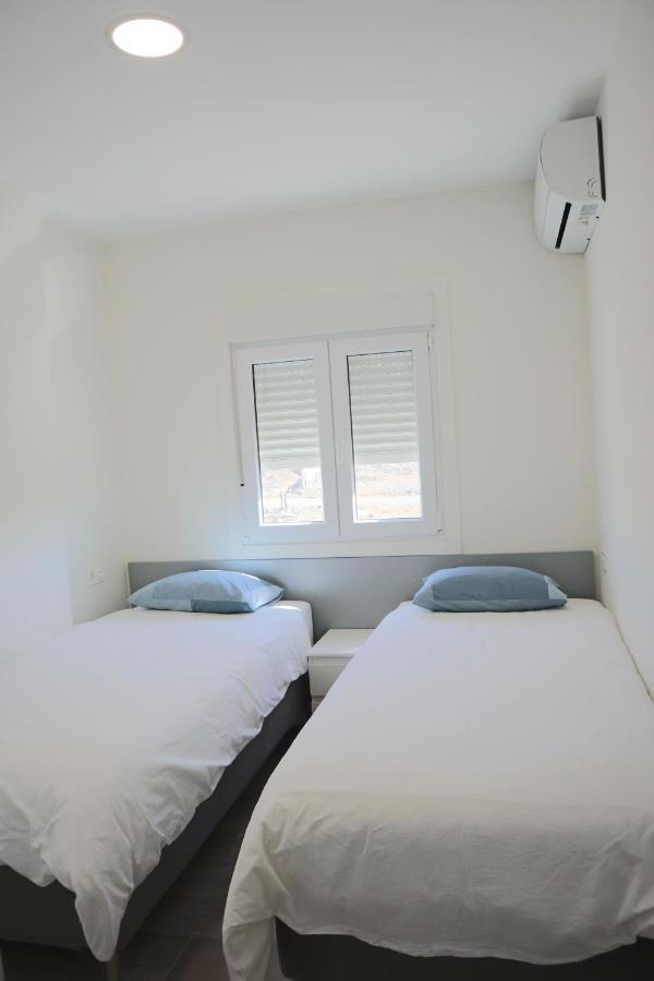 Just To Sleep 2 Bedrooms Apartments 마스팔로마스 외부 사진