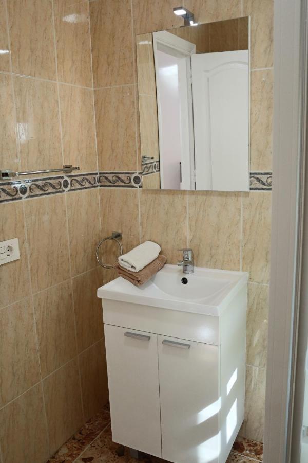 Just To Sleep 2 Bedrooms Apartments 마스팔로마스 외부 사진