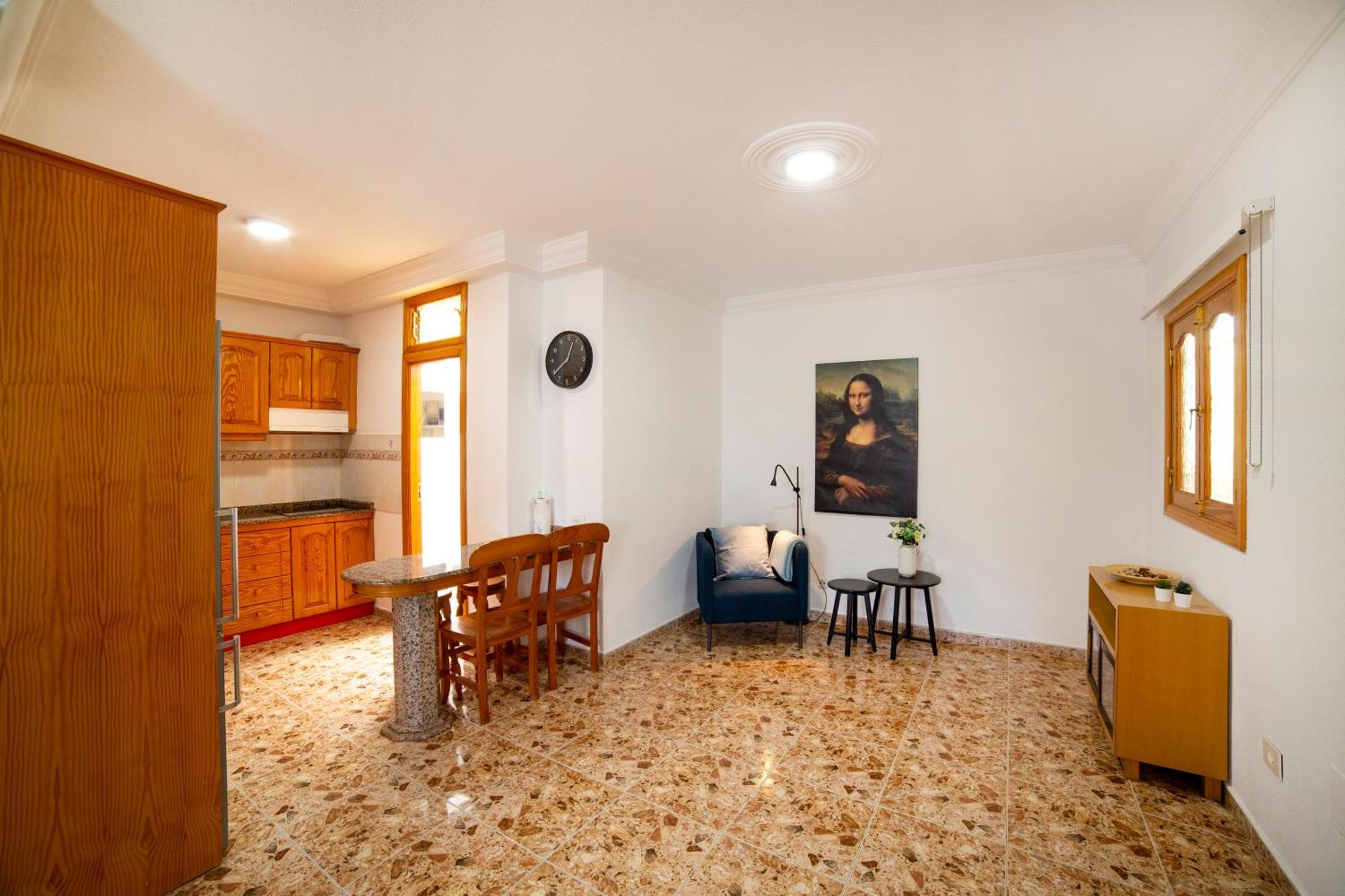 Just To Sleep 2 Bedrooms Apartments 마스팔로마스 외부 사진